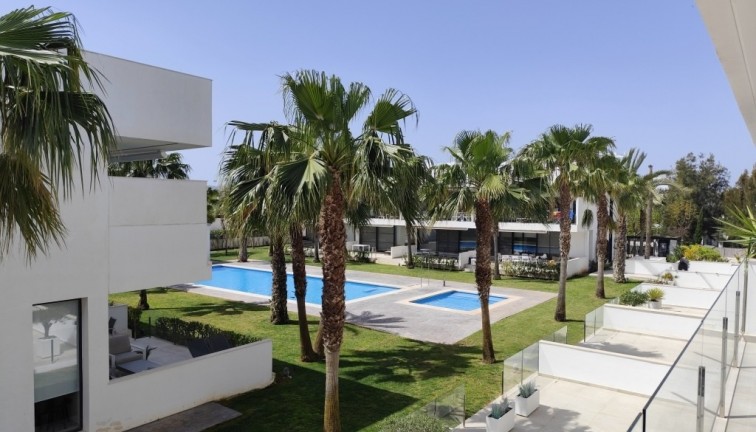 Apartamento - Apartamento en el último piso - Reventa - Mar de Cristal - Mar de Cristal