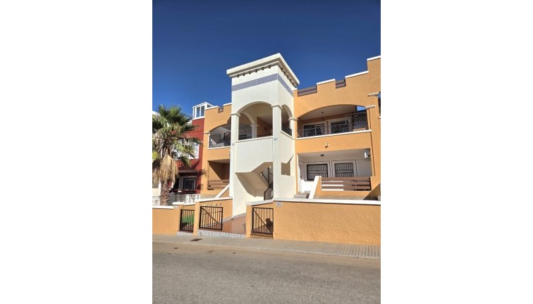 Apartamento - Apartamento en el último piso - Reventa - Orihuela - Los Balcones