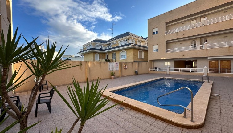 Apartamento - Apartamento Planta Baja - Reventa - Los Montesinos - LOS MONTESINOS