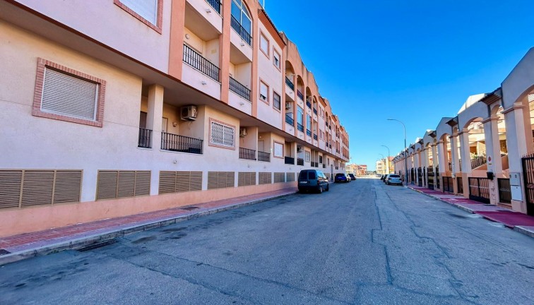 Apartamento / piso - Reventa - San Isidro - San Isidro