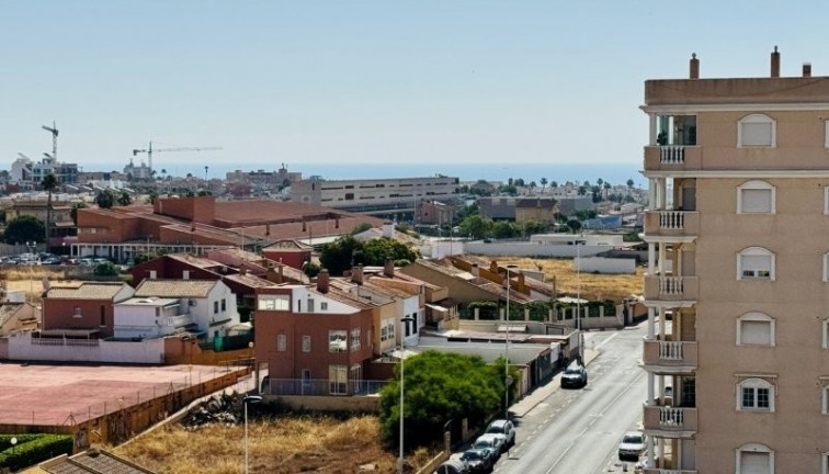 Apartamento / piso - Reventa - Torrevieja - Aguas Nuevas