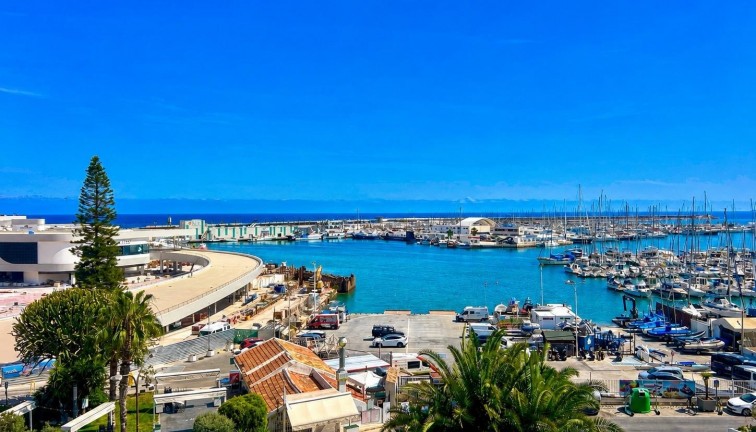 Apartamento / piso - Reventa - Torrevieja - Centro - Muelle Pesquero