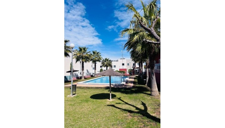 Apartamento / piso - Reventa - Torrevieja - Los Altos