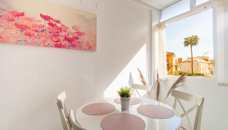 Apartamento / piso - Reventa - Torrevieja - Punta Prima