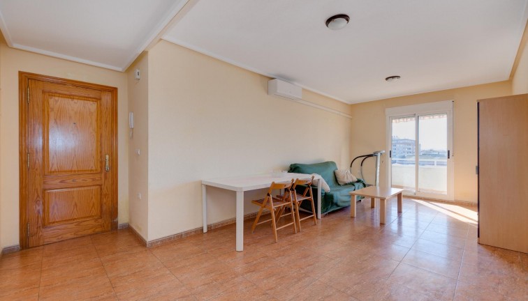 Apartamento / piso - Reventa - Torrevieja - Torrevieja