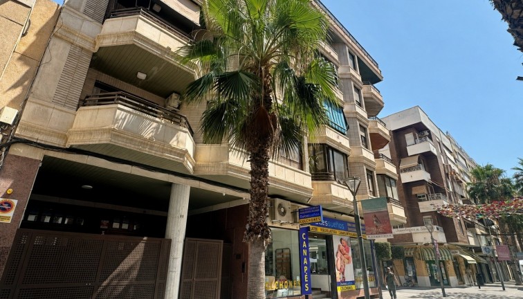 Apartamento / piso - Reventa - Torrevieja - Torrevieja