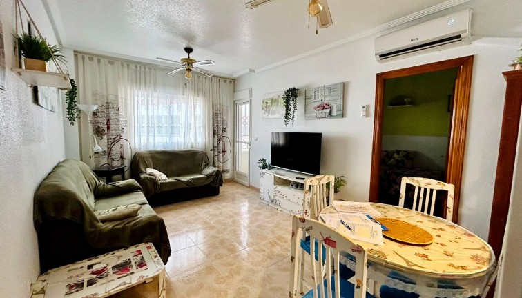 Apartamento / piso - Reventa - Torrevieja - Torrevieja