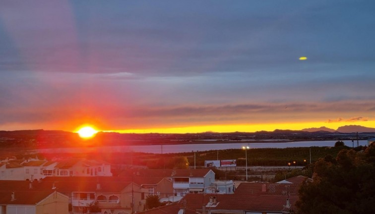 Apartment - Resale - Torrevieja - Acequion