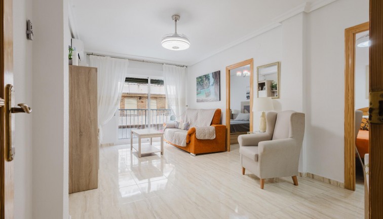 Apartment - Resale - Torrevieja - Acequion