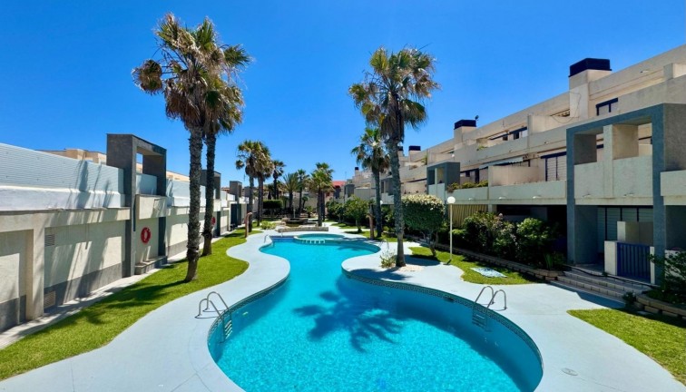 Apartment - Resale - Torrevieja - LA MATA