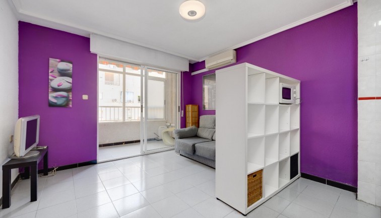 Apartment - Resale - Torrevieja - Playa de los Locos