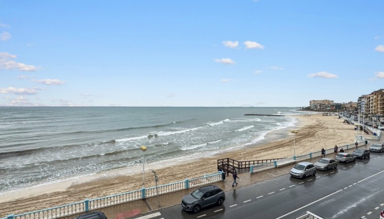 Apartment - Resale - Torrevieja - Playa de los Locos