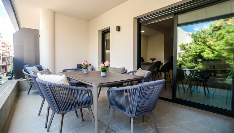 Apartment - Resale - Torrevieja - Playa del Cura