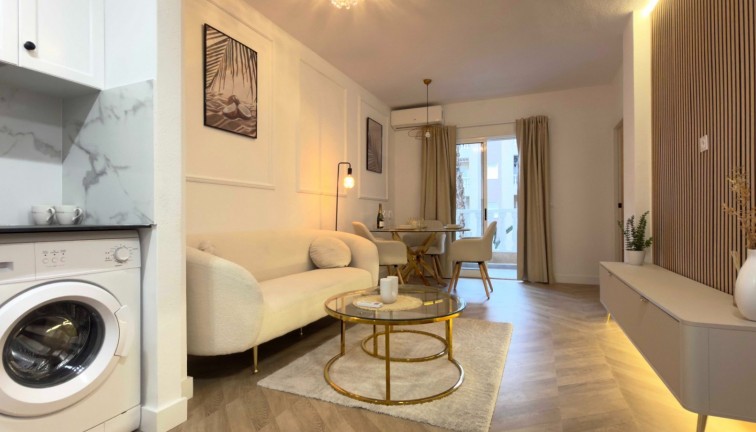 Apartment - Resale - Torrevieja - Torrevieja