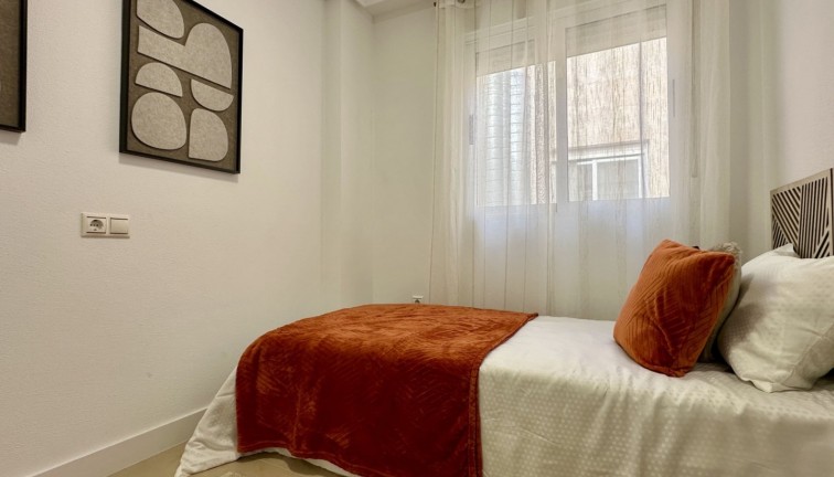 Apartment - Resale - Torrevieja - Torrevieja