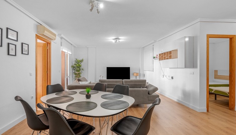 Apartment - Resale - Torrevieja - Torrevieja
