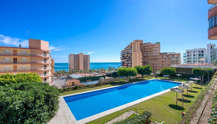 Asunto - Jälleenmyynti - Arenales del Sol - Arenales del Sol