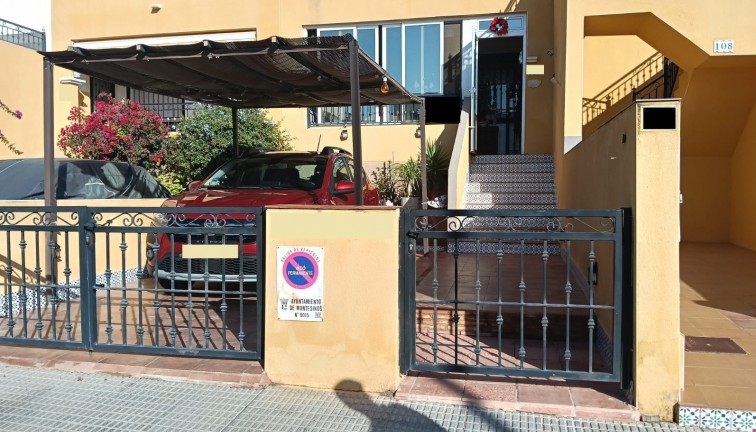 Asunto - Jälleenmyynti - Los Montesinos - LOS MONTESINOS