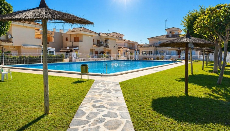 Asunto - Jälleenmyynti - Orihuela Costa - Playa Flamenca
