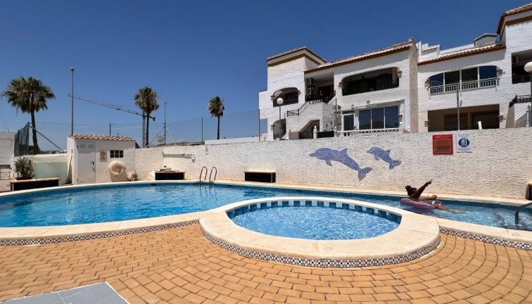 Asunto - Jälleenmyynti - Orihuela - Vistabella Golf