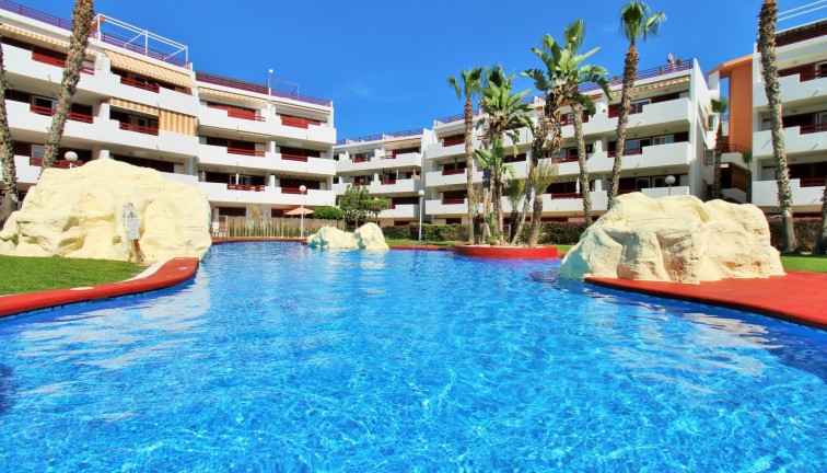 Asunto - Jälleenmyynti - Playa Flamenca - Playa Flamenca
