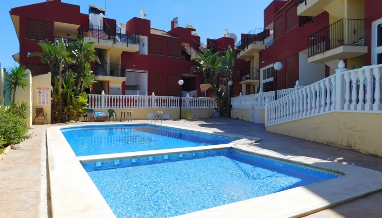 Asunto - Jälleenmyynti - Torremendo - Torremendo