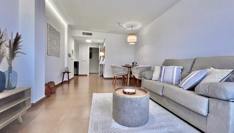 Asunto - Jälleenmyynti - Torrevieja - Acequion