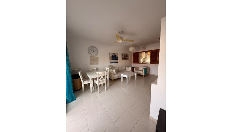 Asunto - Jälleenmyynti - Torrevieja - LA MATA