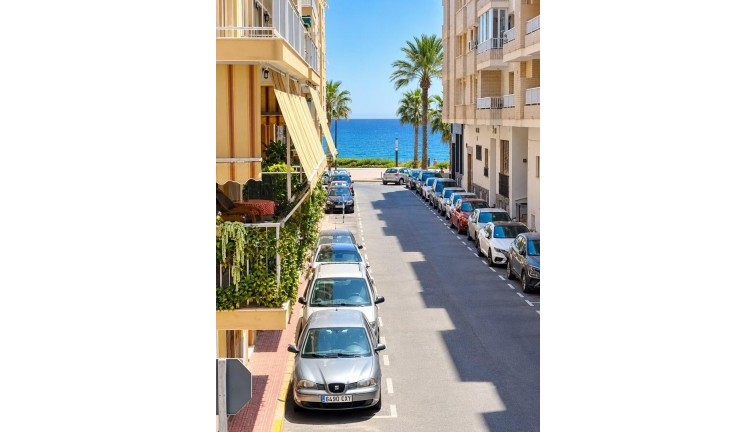 Asunto - Jälleenmyynti - Torrevieja - Playa del Cura