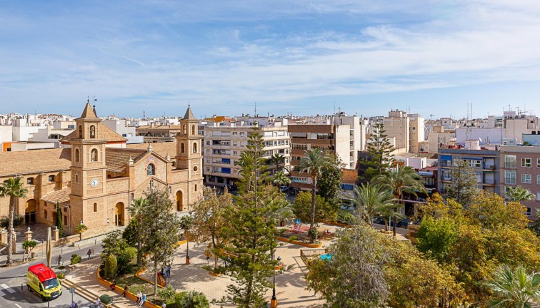 Asunto - Jälleenmyynti - Torrevieja - Torrevieja
