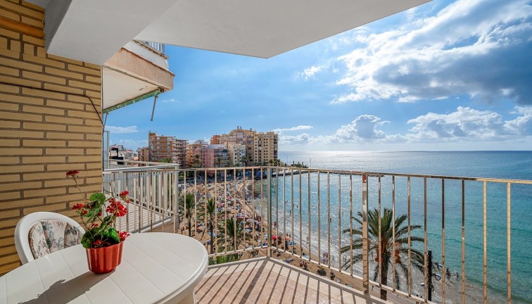 Asunto - Jälleenmyynti - Torrevieja - Torrevieja