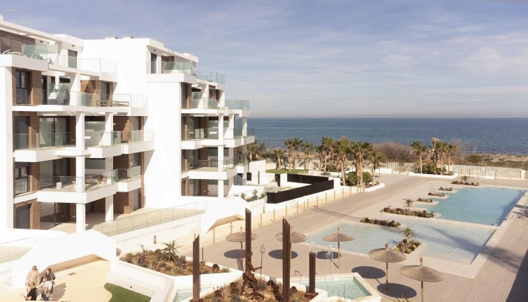 Asunto - Uudistuotanto - Denia - Denia