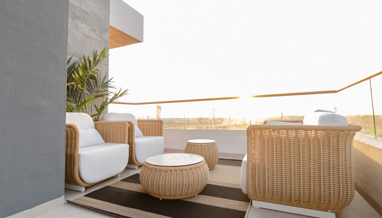 Asunto - Uudistuotanto - Torrevieja - Torrevieja