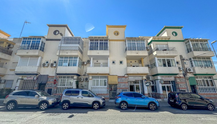 Asunto - Ylimmän kerroksen asunto - Jälleenmyynti - Torrevieja - Nueva Torrevieja