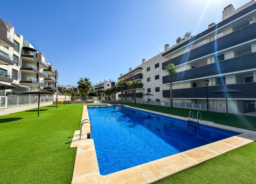 Återförsäljning -  Bostad - Översta våningen  - Orihuela Costa - Villamartín