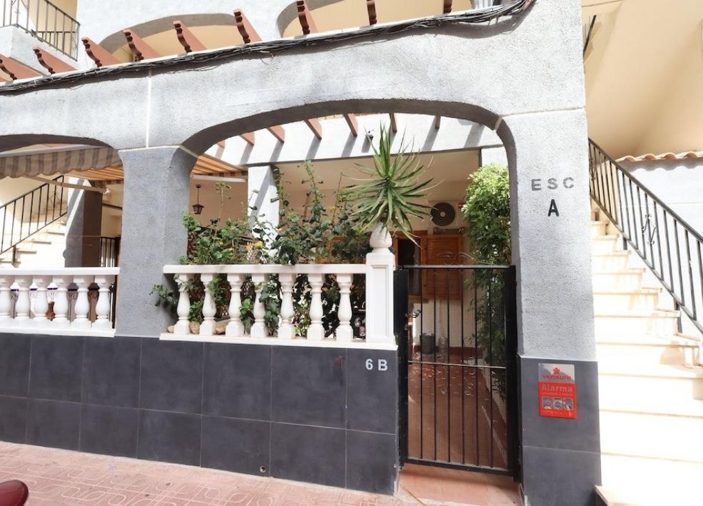 Återförsäljning - Bungalow - Torrevieja - Acequion