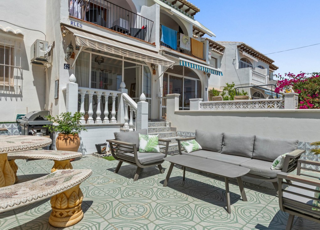 Återförsäljning - Bungalow - Torrevieja - Lago Jardin