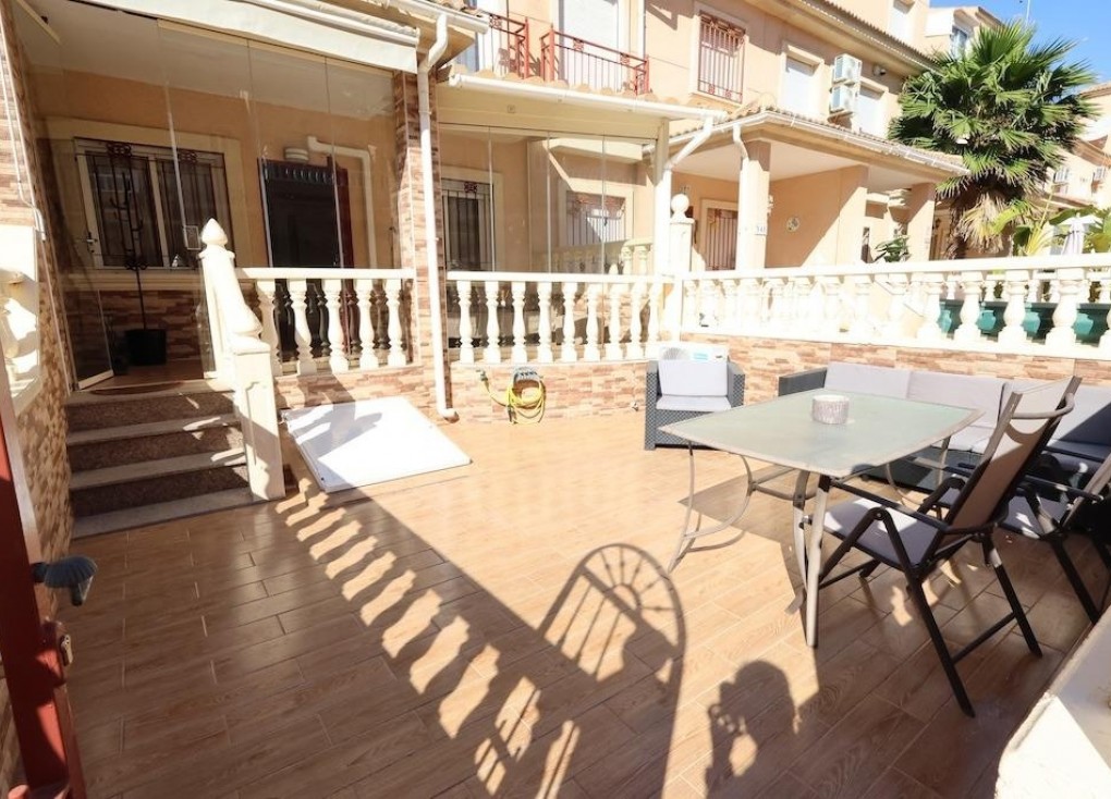 Återförsäljning - Duplex apartment (två våningar) - Orihuela Costa - La Zenia