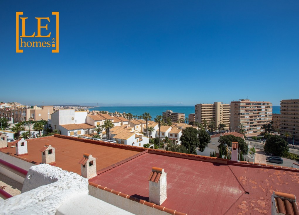 Återförsäljning - Duplex apartment (två våningar) - Torrevieja - Cabo cervera