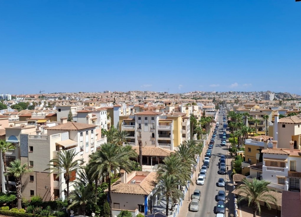 Återförsäljning - Duplex apartment (två våningar) - Torrevieja - Playa de los Locos