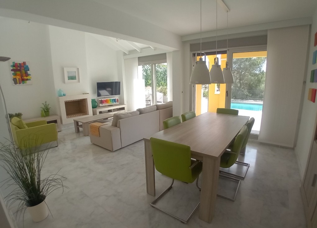 Återförsäljning - Fristående hus - Algorfa - La Finca Golf