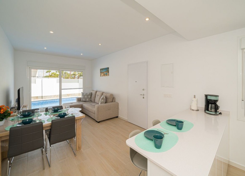 Återförsäljning - Fristående hus - Avileses