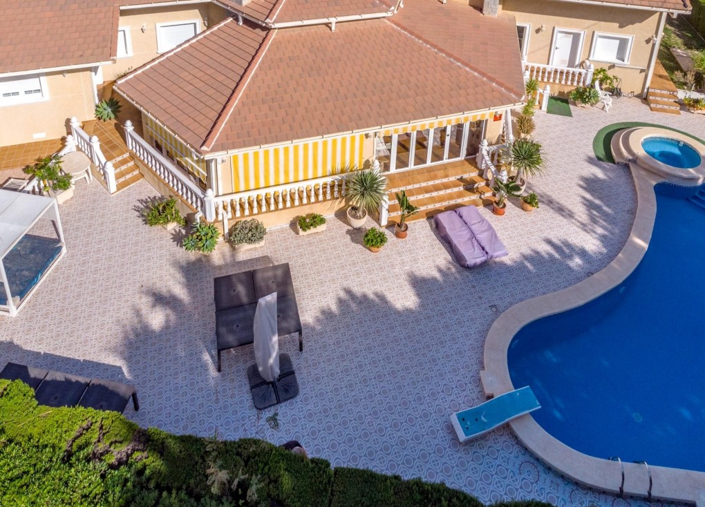 Återförsäljning - Fristående hus - Cabo Roig