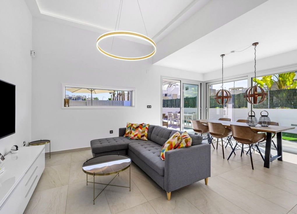 Återförsäljning - Fristående hus - Guardamar del Segura