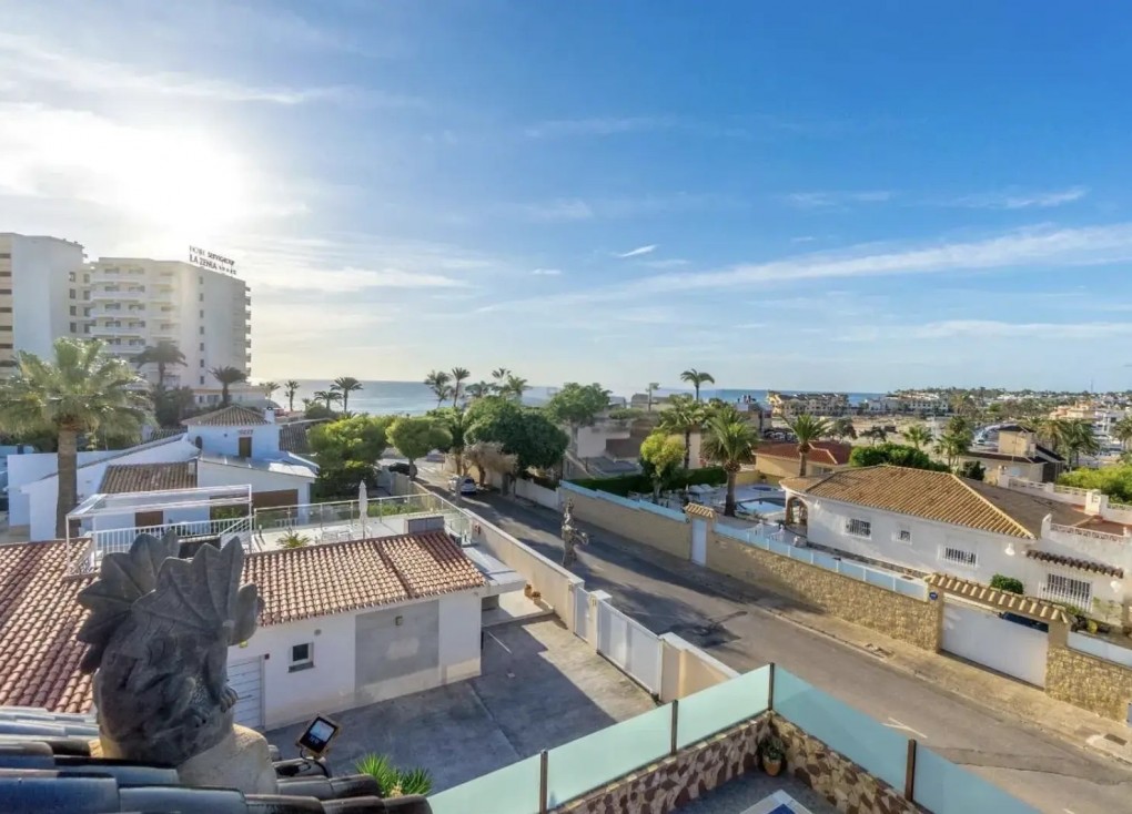 Återförsäljning - Fristående hus - Orihuela Costa - La Zenia