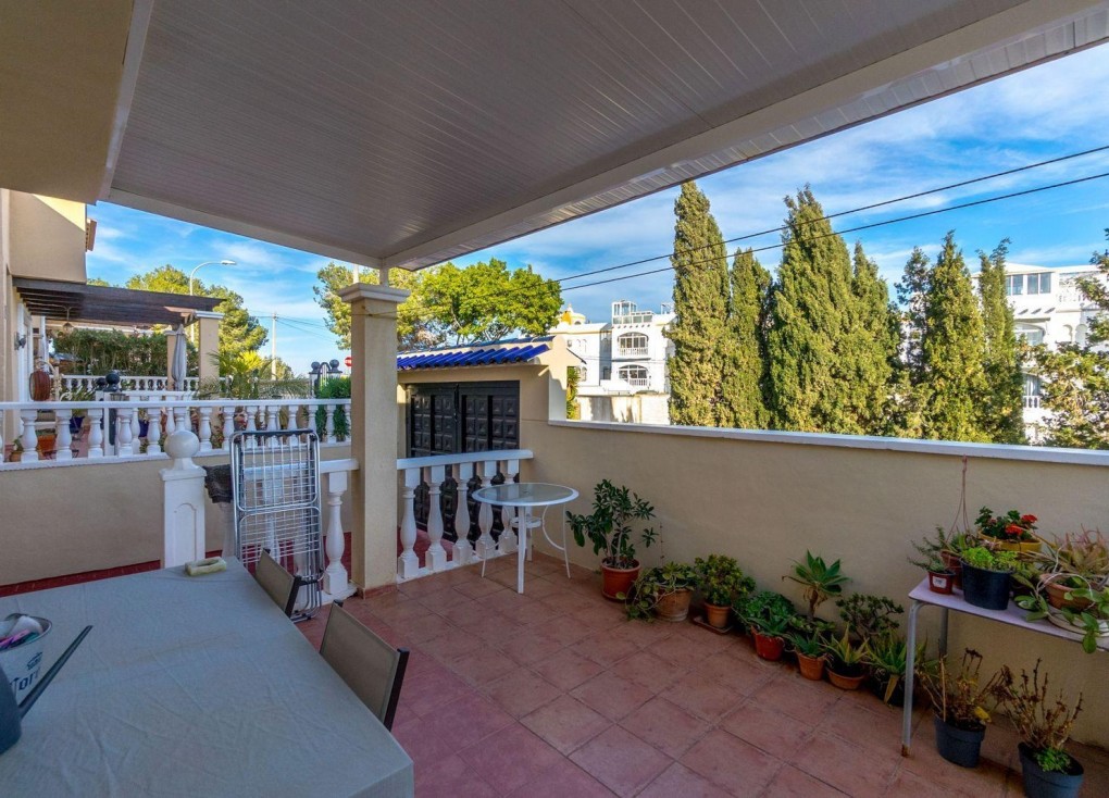Återförsäljning - Fristående hus - Orihuela Costa - Villamartín