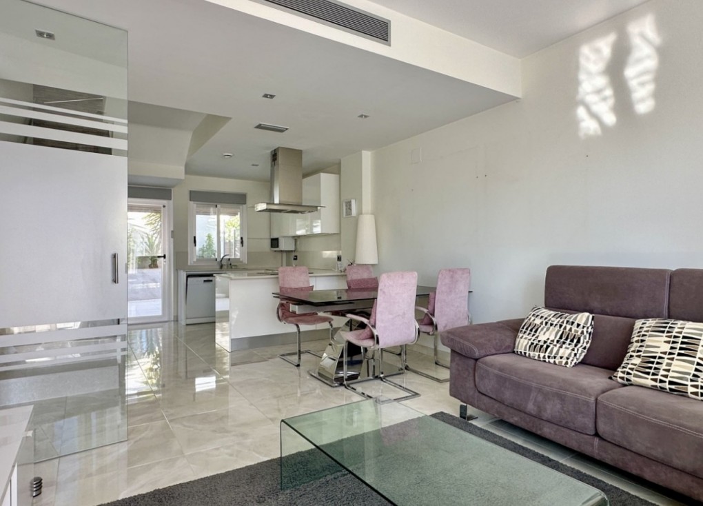 Återförsäljning - Fristående hus - Orihuela Costa