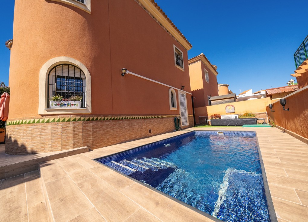 Återförsäljning - Fristående hus - Playa Flamenca