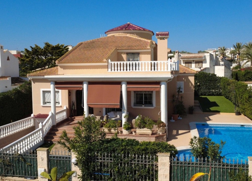 Återförsäljning - Fristående hus - Torrevieja - LA MATA