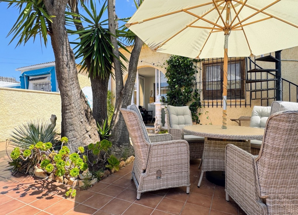 Återförsäljning - Fristående hus - Torrevieja - La Siesta